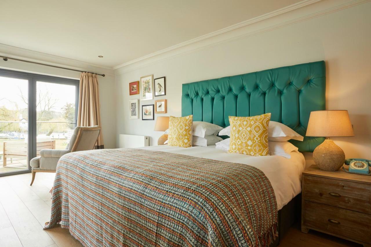 The Swan, Streatley, Berkshire Hotel Buitenkant foto